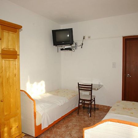 Mm Kovacevic Apartments Petrovac Eksteriør bilde
