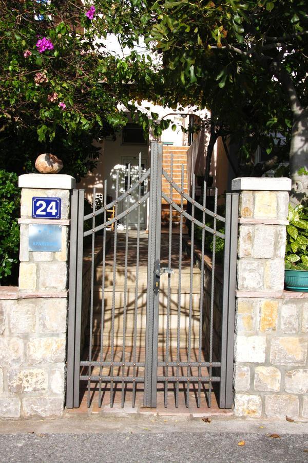 Mm Kovacevic Apartments Petrovac Eksteriør bilde