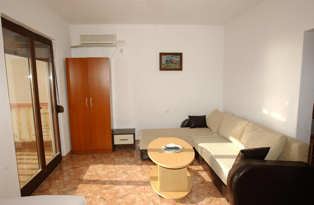 Mm Kovacevic Apartments Petrovac Eksteriør bilde