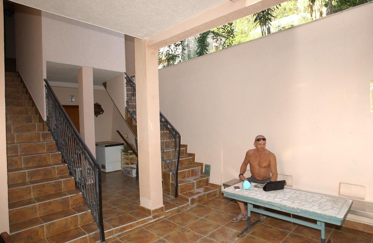 Mm Kovacevic Apartments Petrovac Eksteriør bilde