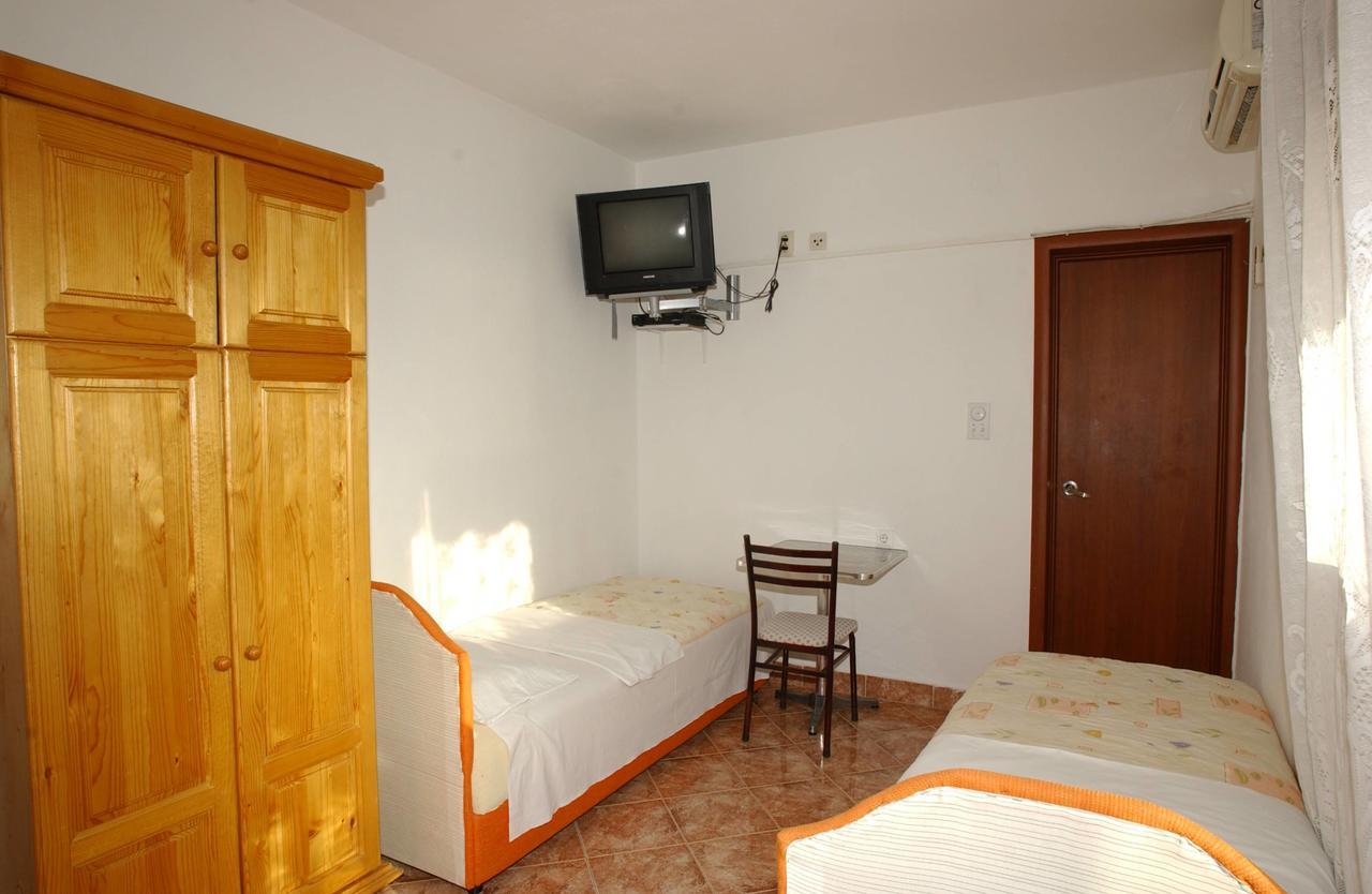 Mm Kovacevic Apartments Petrovac Eksteriør bilde